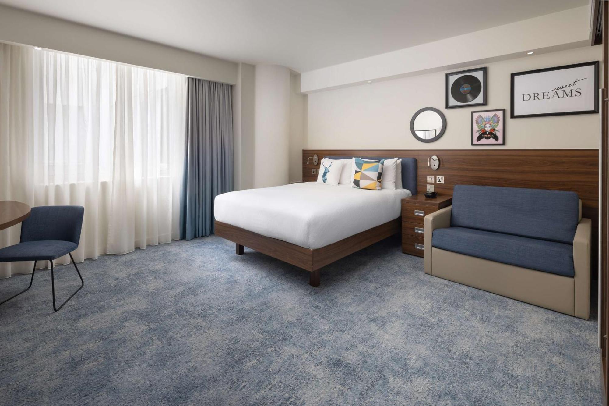 Queen Room - Accessible,1641029330:JPEG