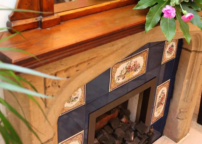 Gatwick CambridgeAirport Hotel